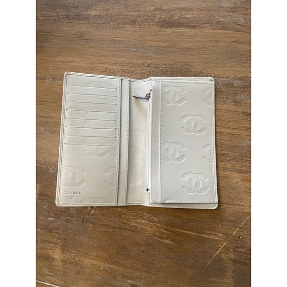 Chanel Python Ligne Cambon Tote White Quilted Leather and matching wallet - Picture 16 of 16